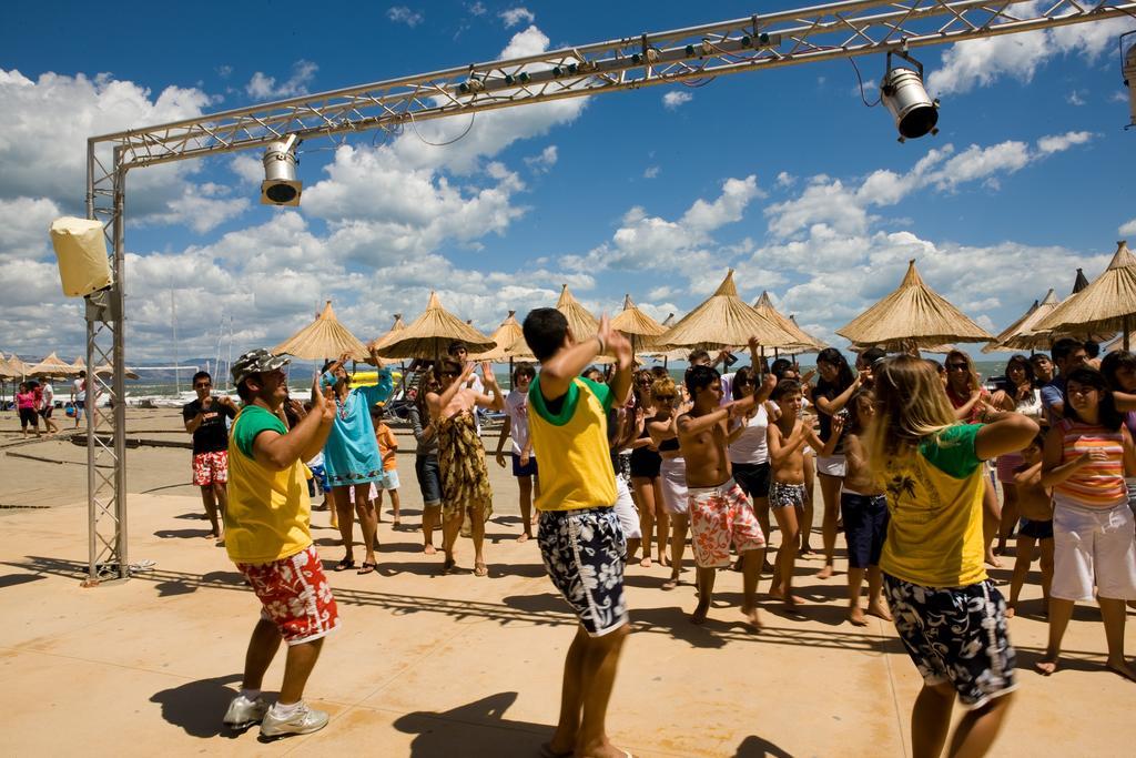 African Beach Hotel-Residence Манфредония Экстерьер фото