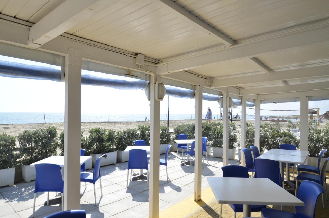 African Beach Hotel-Residence Манфредония Экстерьер фото
